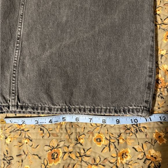 Old Navy Women’s Drapey Denim High-Rise Baggy Wide Leg Size 14 - Picture 6 of 7